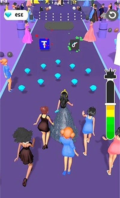 蜂王猫步美女跑安卓版